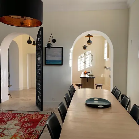 Luxurious Combining Style And Lifestyle 4* Le Pradet