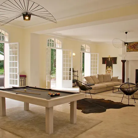 Luxurious Combining Style And Lifestyle Hotel 4*