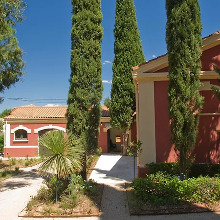 Hotel Luxurious Combining Style And Lifestyle 4*